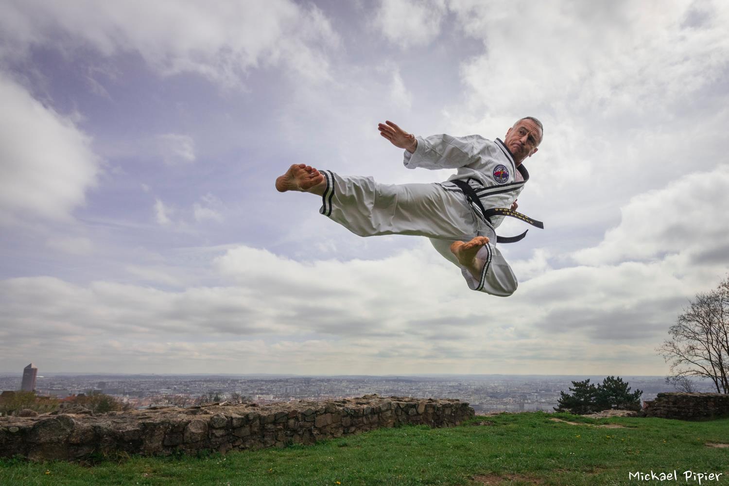 about-01 KJN ALVARO 4